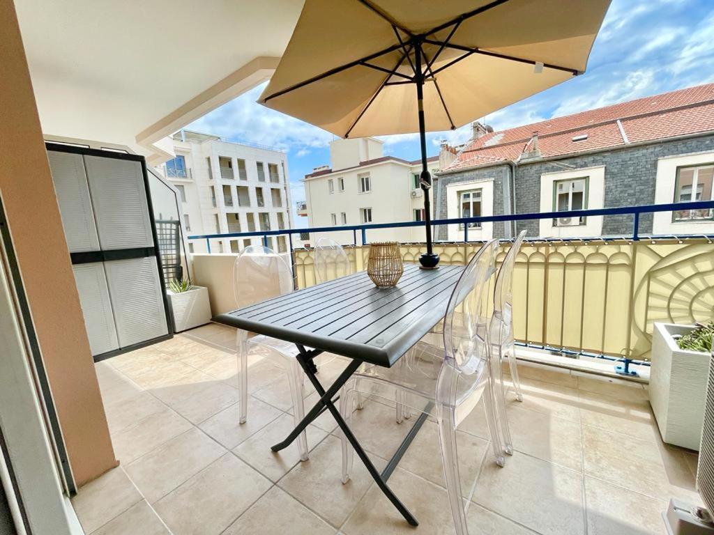 Ferienwohnung Les Rivages 2P Terrasse Parking Menton Exterior foto